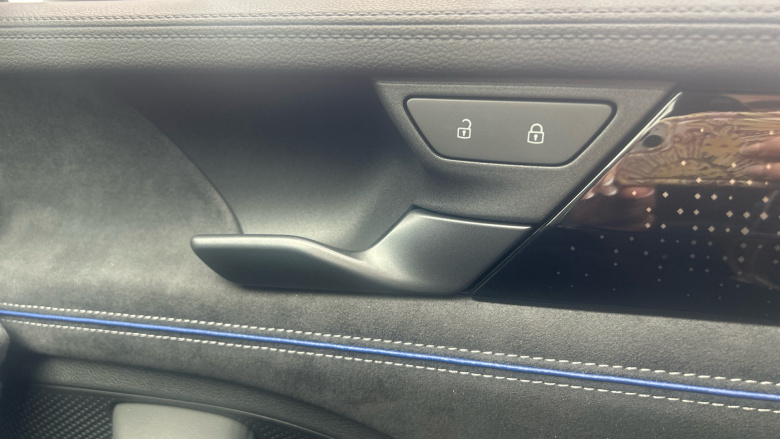 Volkswagen Passat 1.5 TSI eHybrid R-Line 5dr DSG Estate